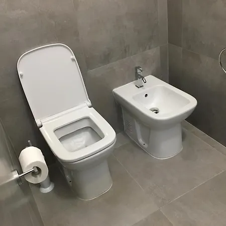 Yooroom فندق مبيت وإفطار