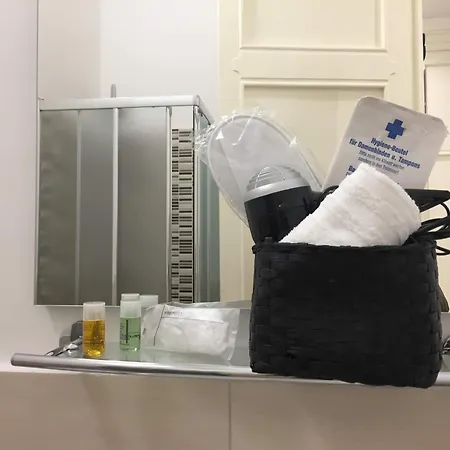 Frühstückspension Yooroom 3*
