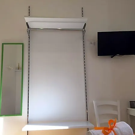 Yooroom Nocleg ze śniadaniem