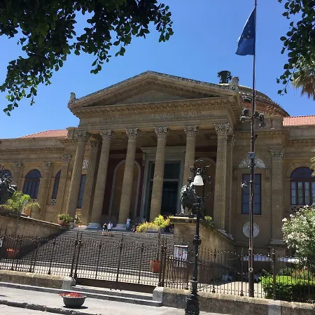 فندق مبيت وإفطار Yooroom